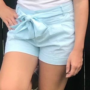 Seersucker shorts with bow